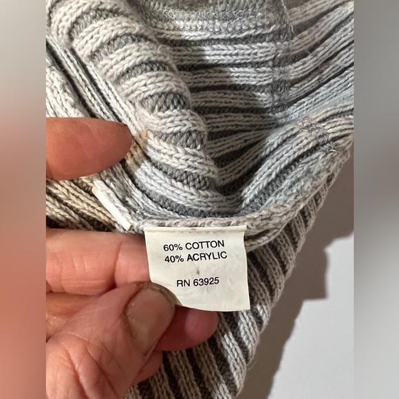 🛍️BKE Light gray mock neck full zip sweater size S. - Picture 11 of 15